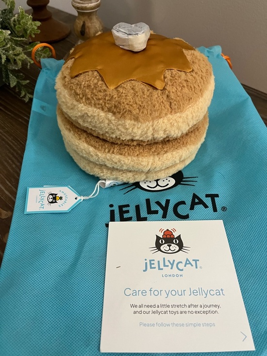 Jellycat Amuseables Fran Pancake with Blueberry and Syrup bag charm